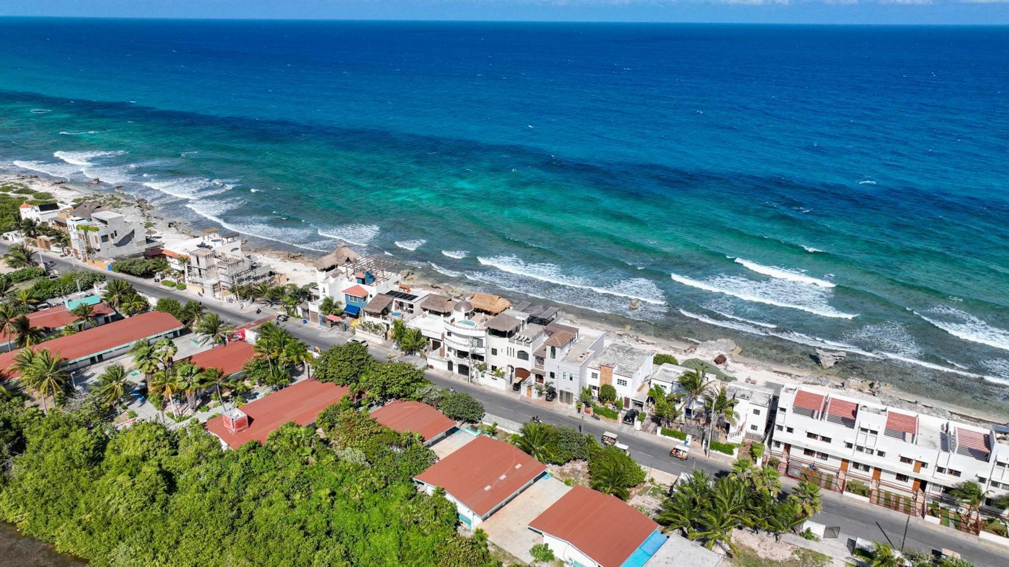 Casa Javi- Ocean Front Located Mid Isla Mujeres Villa Exteriör bild