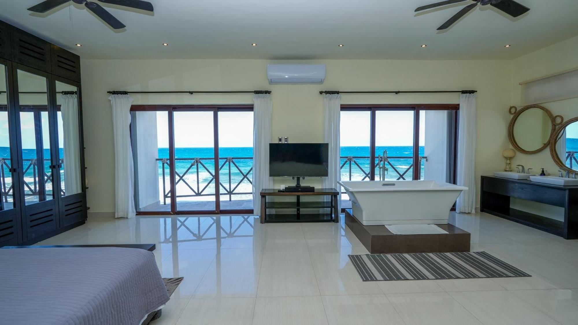 Casa Javi- Ocean Front Located Mid Isla Mujeres Villa Exteriör bild