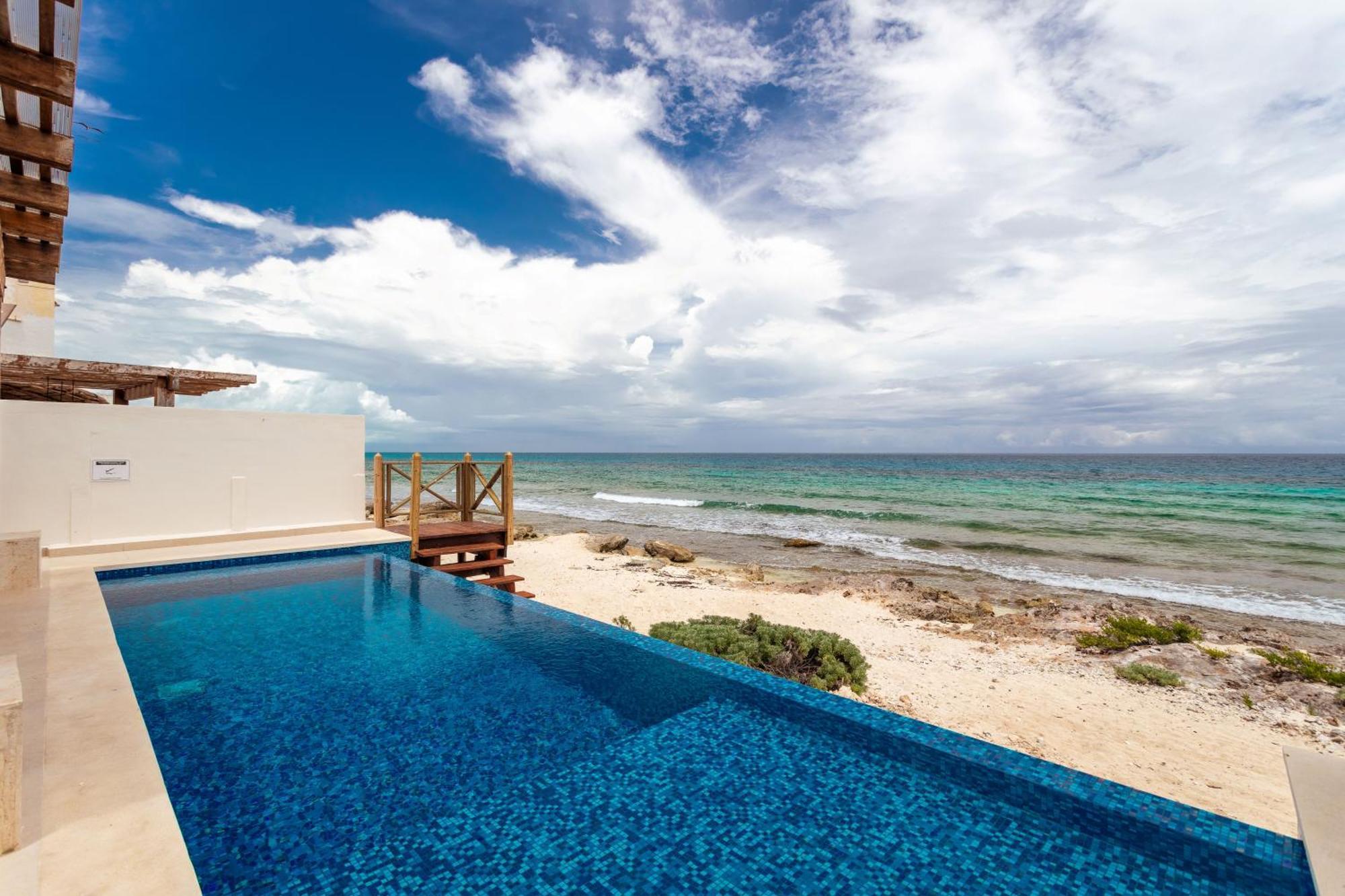 Casa Javi- Ocean Front Located Mid Isla Mujeres Villa Exteriör bild