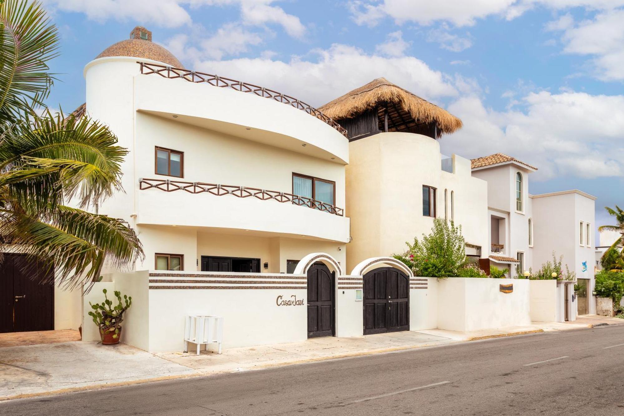 Casa Javi- Ocean Front Located Mid Isla Mujeres Villa Exteriör bild