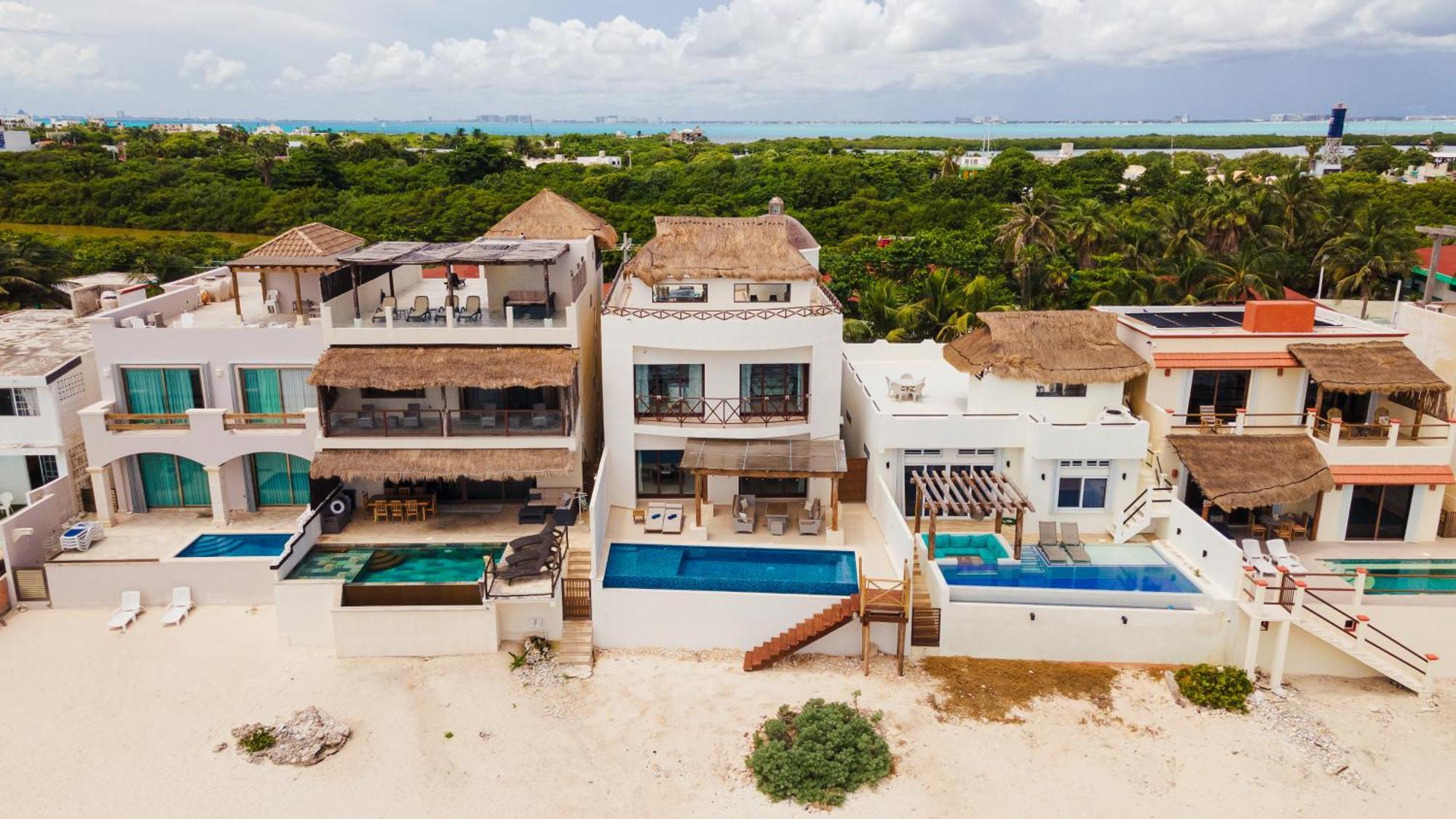 Casa Javi- Ocean Front Located Mid Isla Mujeres Villa Exteriör bild