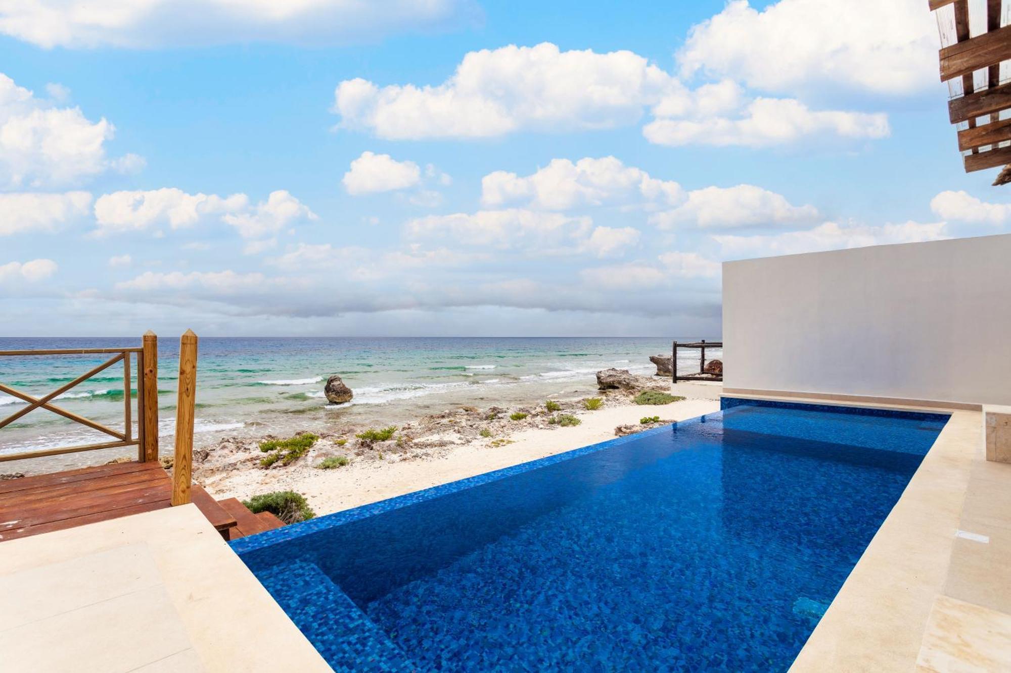 Casa Javi- Ocean Front Located Mid Isla Mujeres Villa Exteriör bild